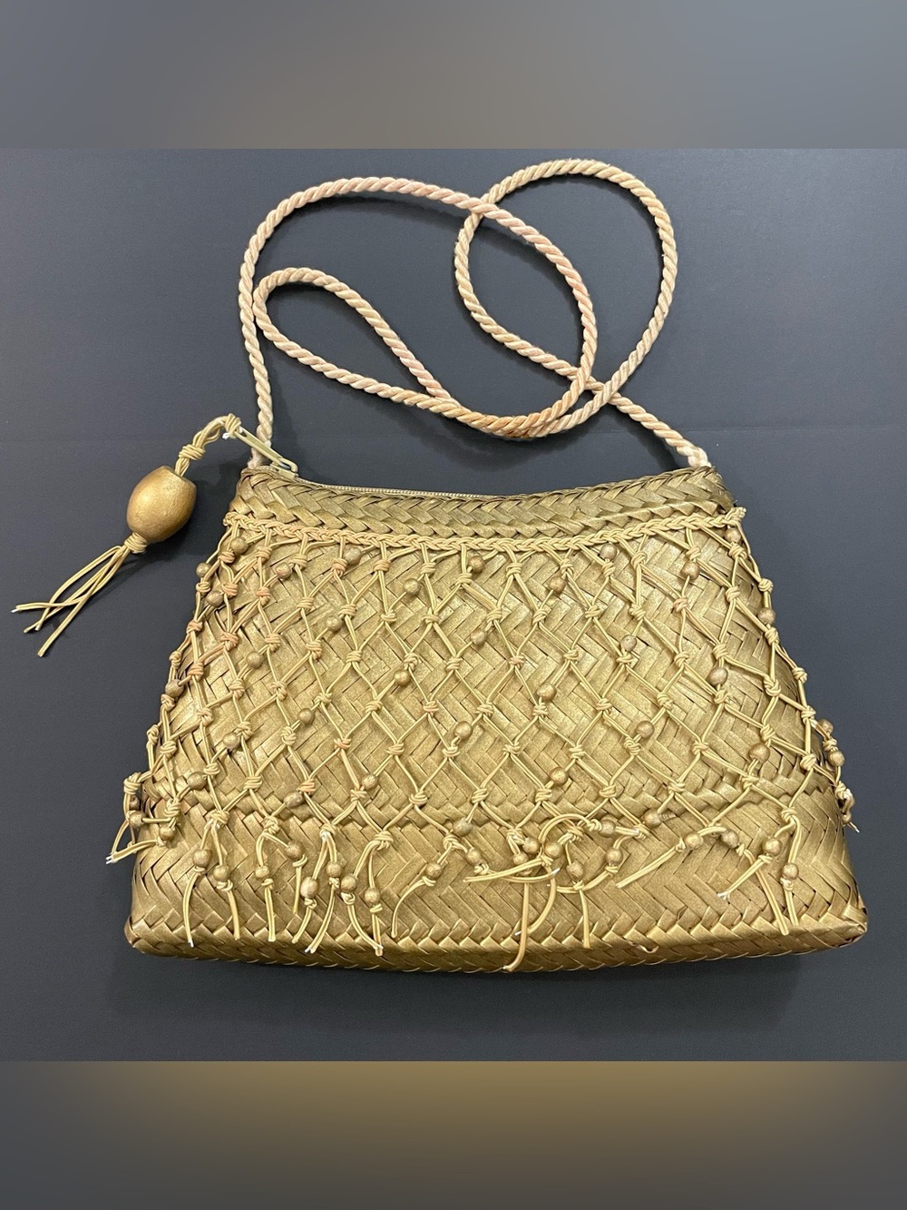 Vintage Vanessa Woven Straw Handbag Gold Macrame Netted Bead Boho Cottagecore